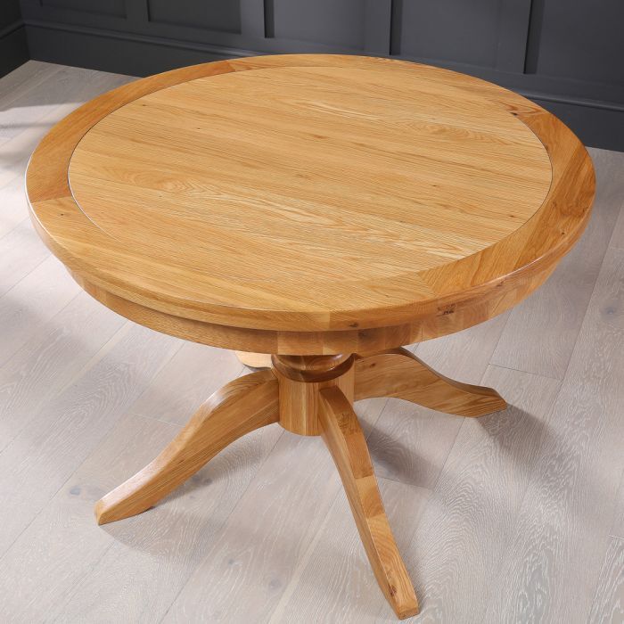 Saoirse Oak Round Table
