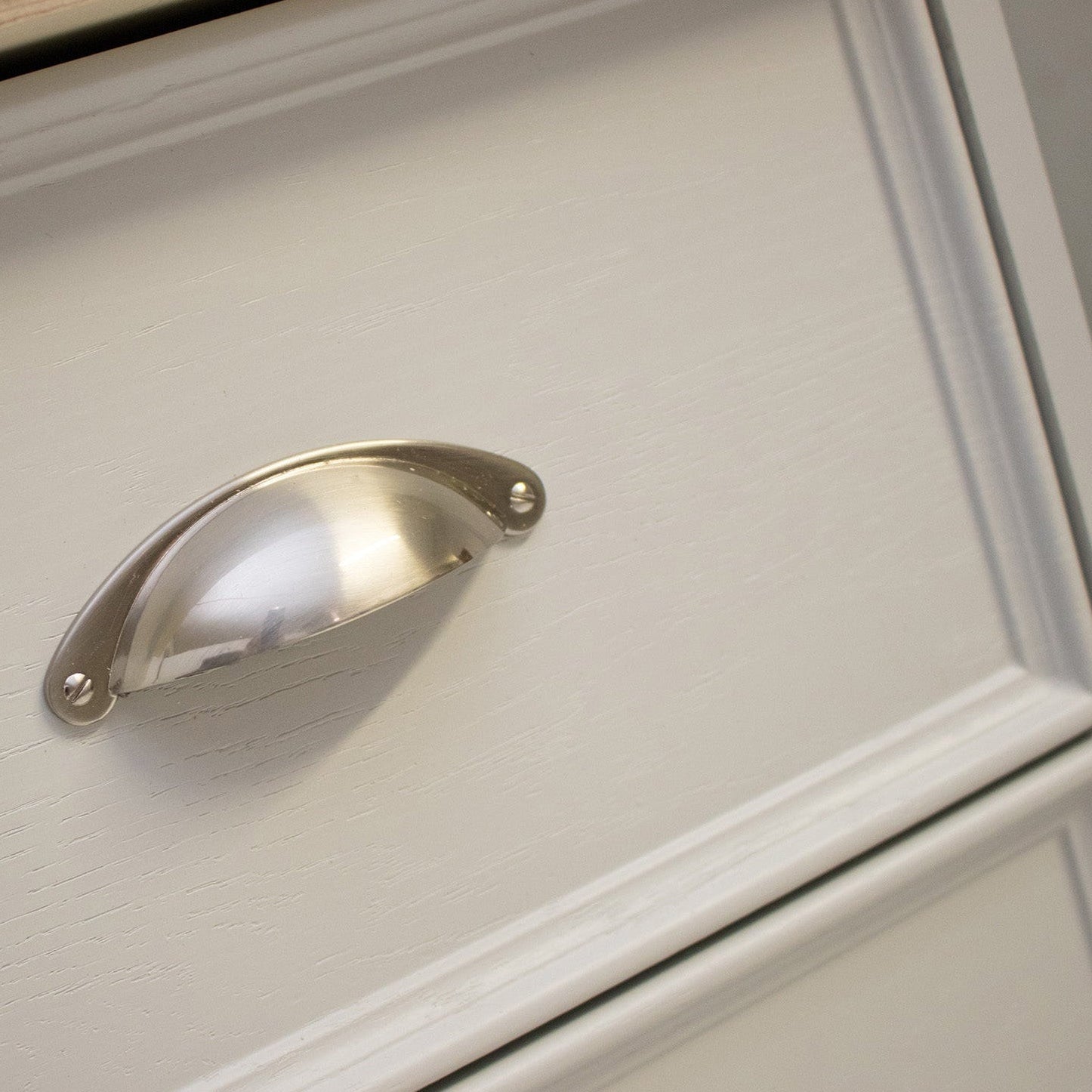 Heritage Kneehole Desk