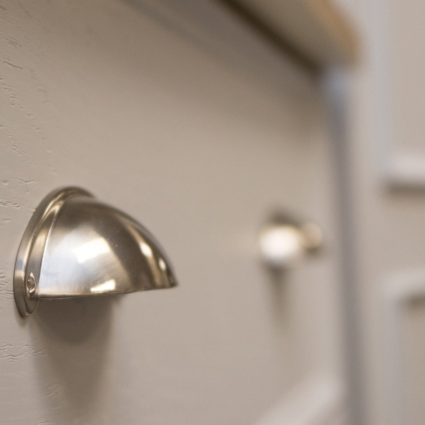 Heritage Kneehole Desk