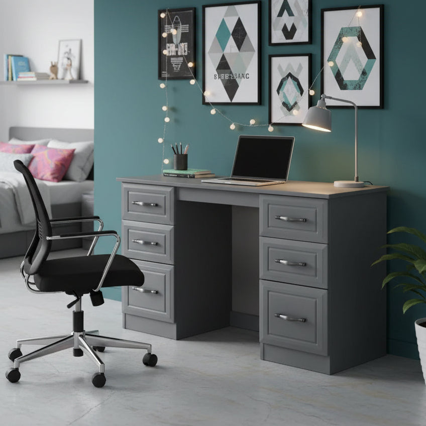 Metro Kneehole Desk