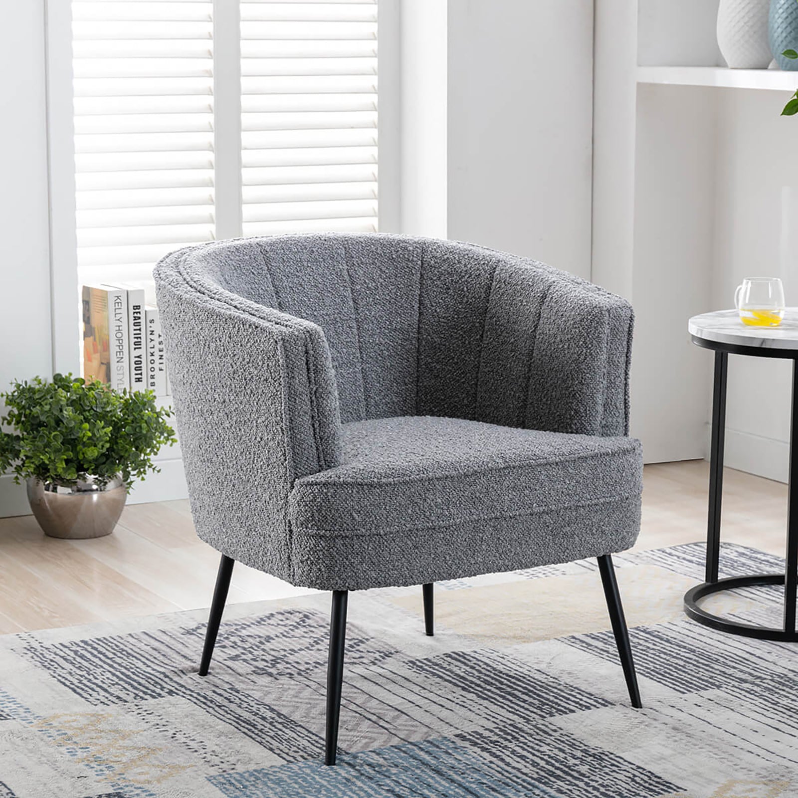 Wendy Bouclé Chair