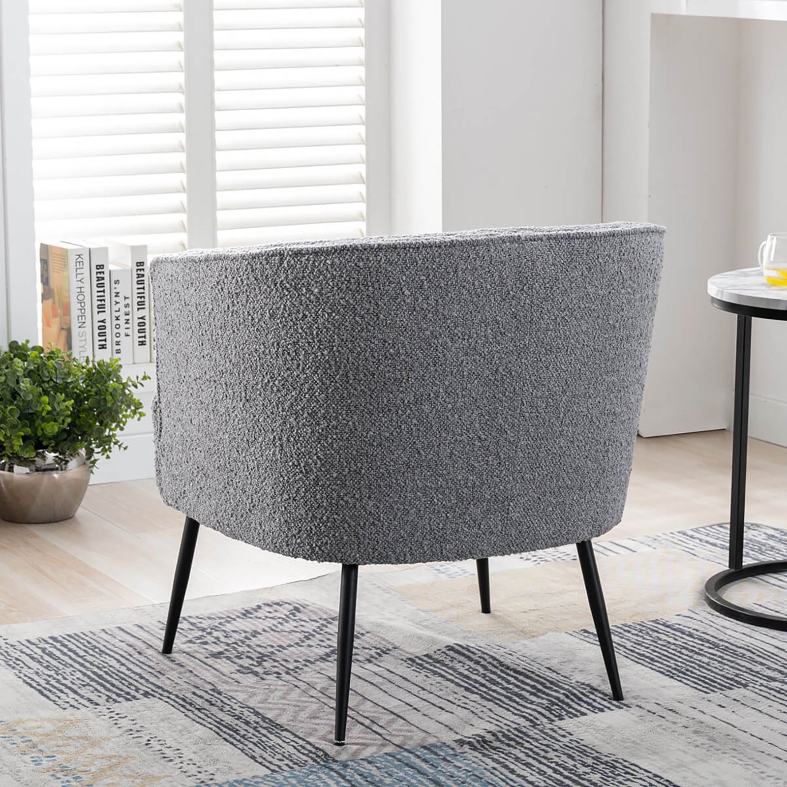 Wendy Bouclé Chair