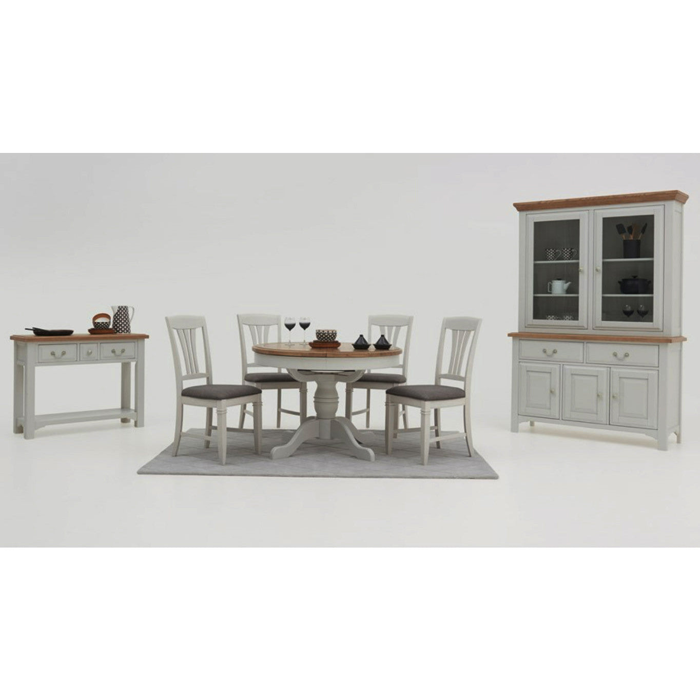 Eden Oak Round Extending Table