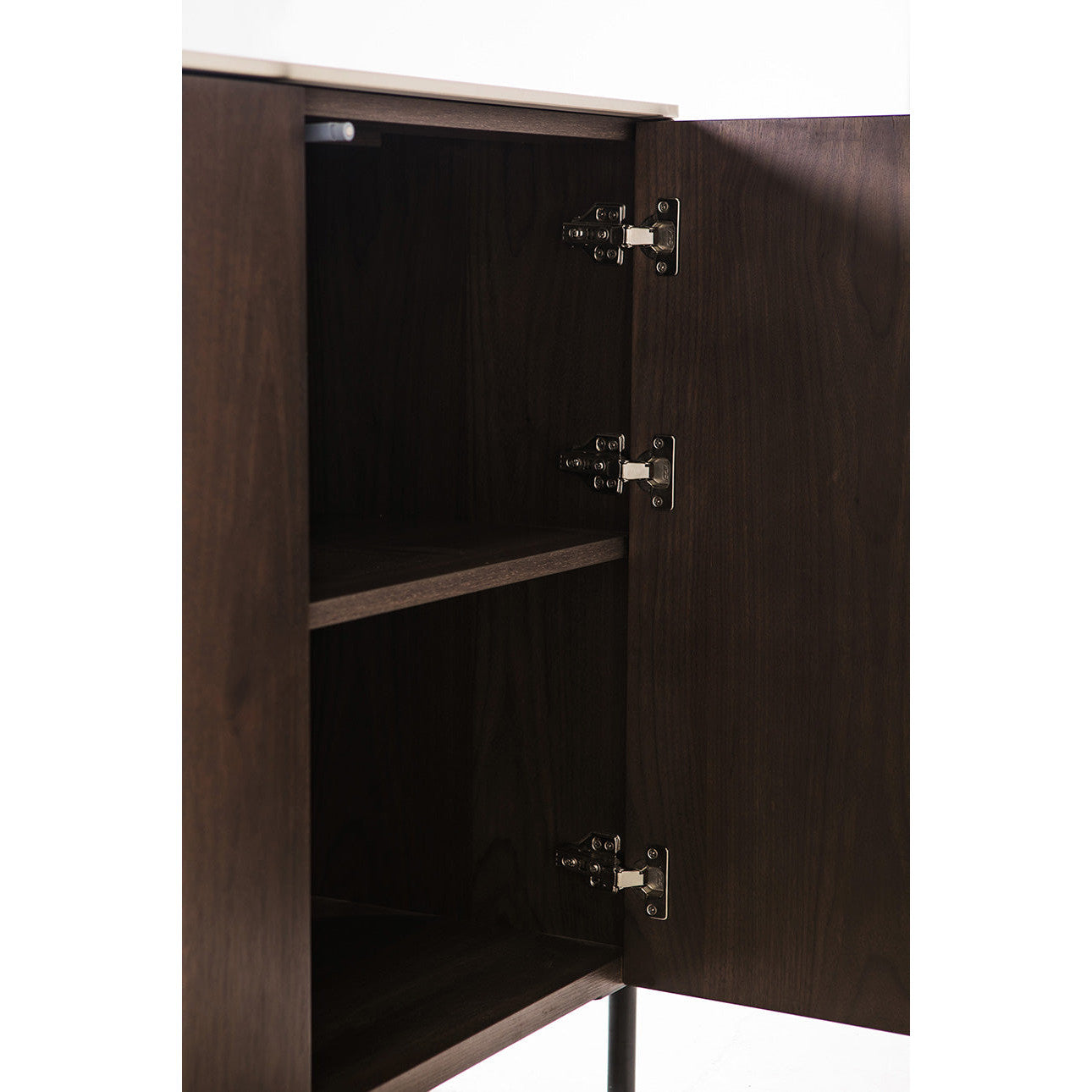 Ariya Sideboard