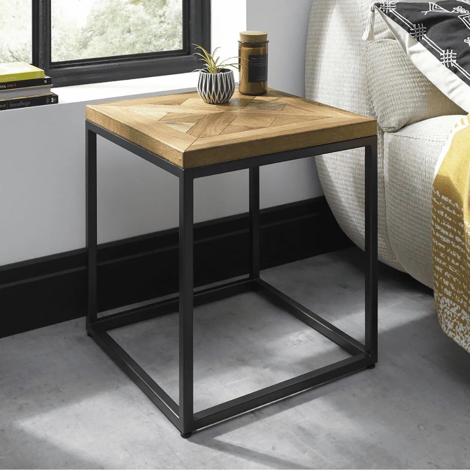 Windsor Oak Lamp Table