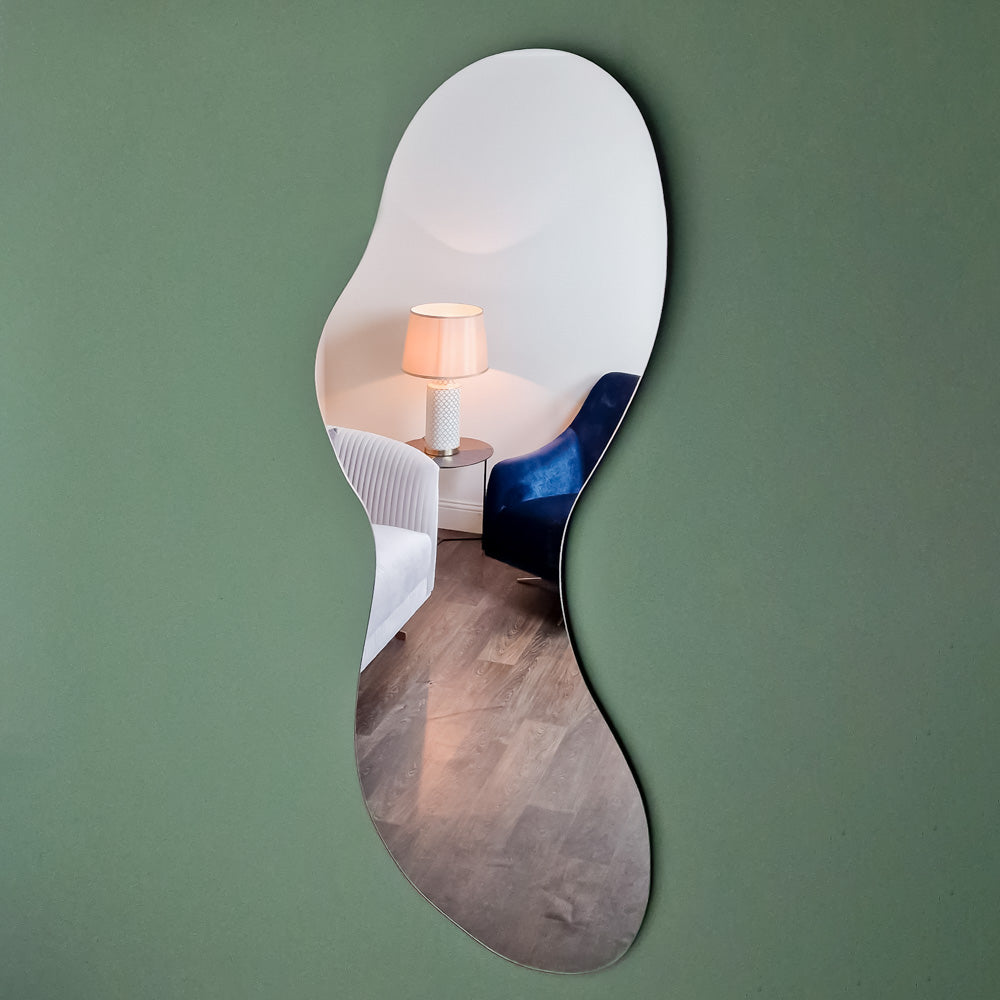Frameless Droplet Mirror