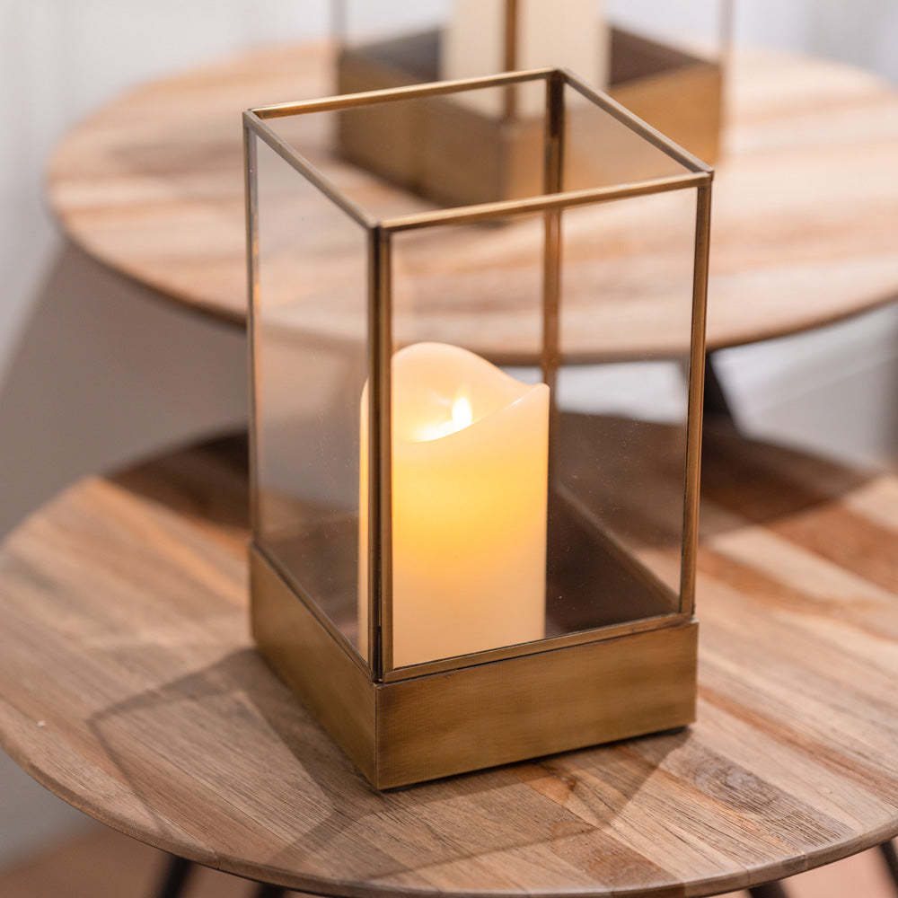 Esha Slim Lantern