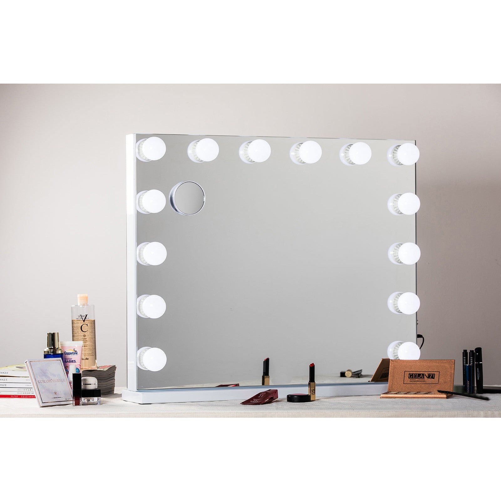 Hollywood California Mirror 650 x 800 mm LANDSCAPE | 14 Bulb
