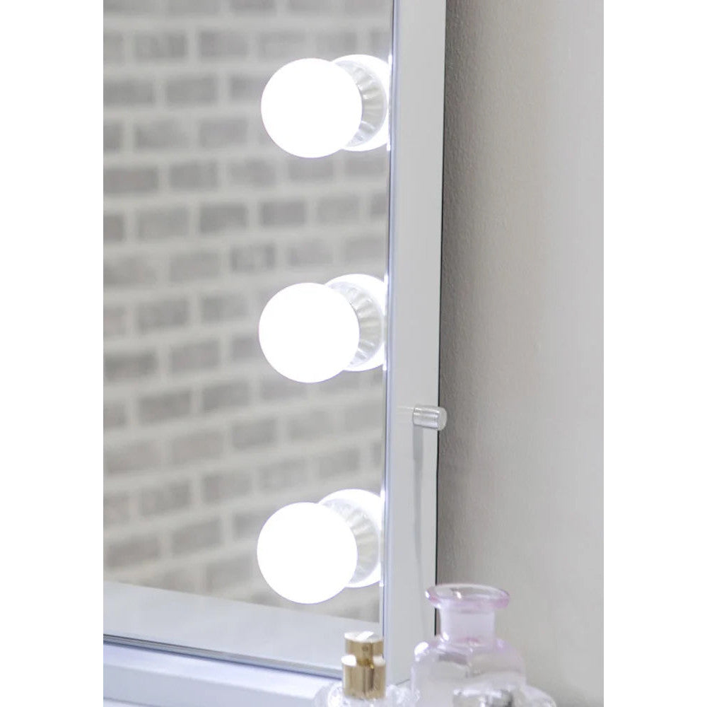 Hollywood California Mirror 460 x 580 mm PORTRAIT | 15 Bulb
