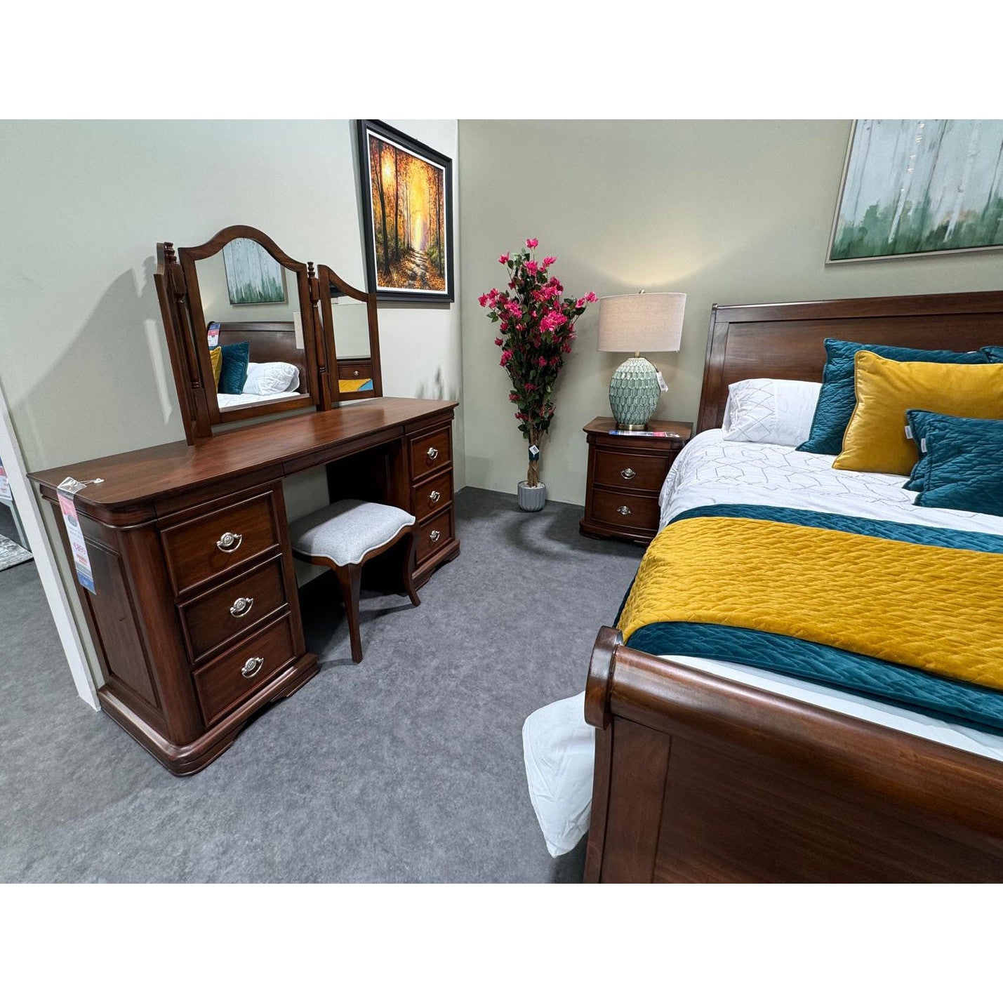 Farah Bedside Locker