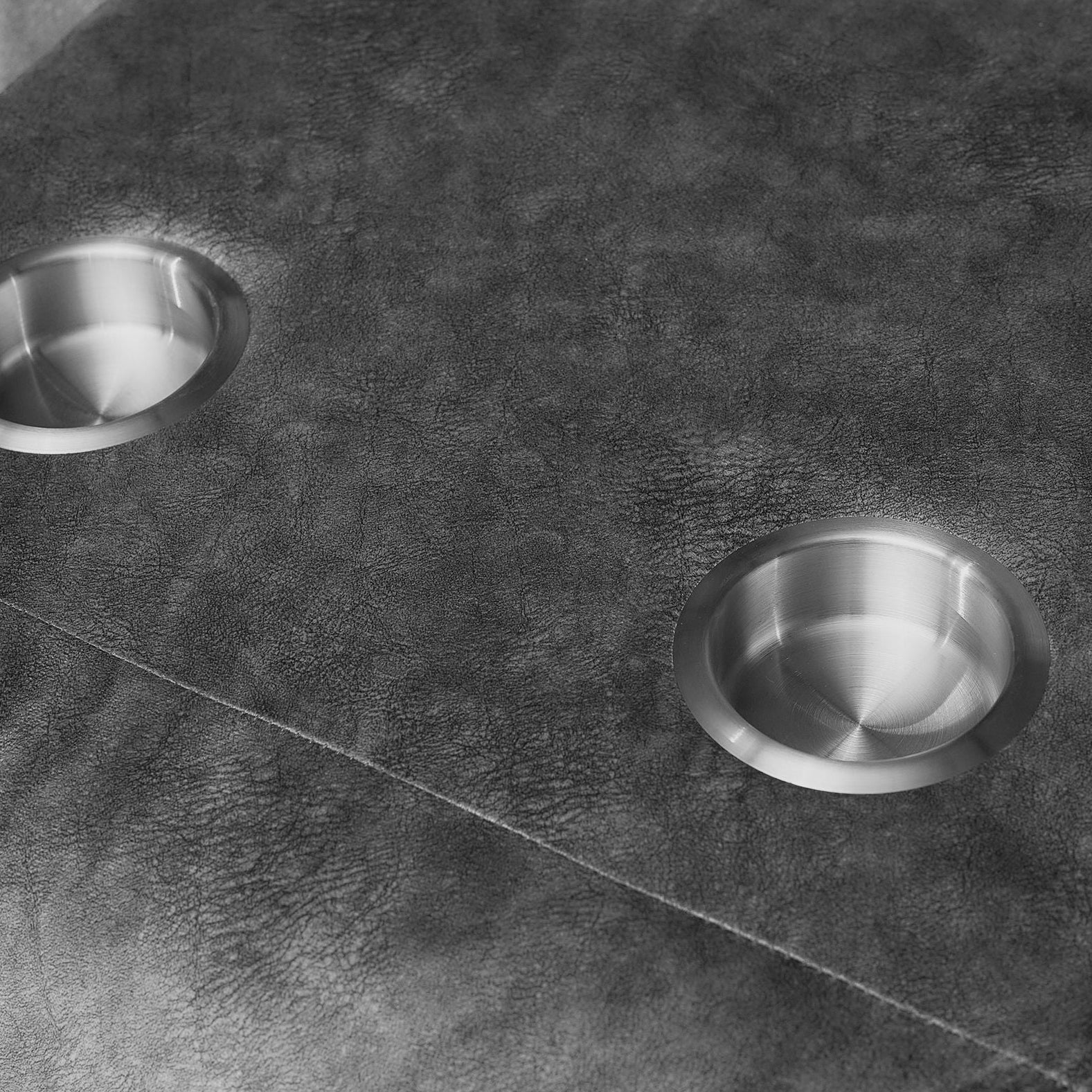 Porto 2 Seater Reclining Sofa (2 Recliners)