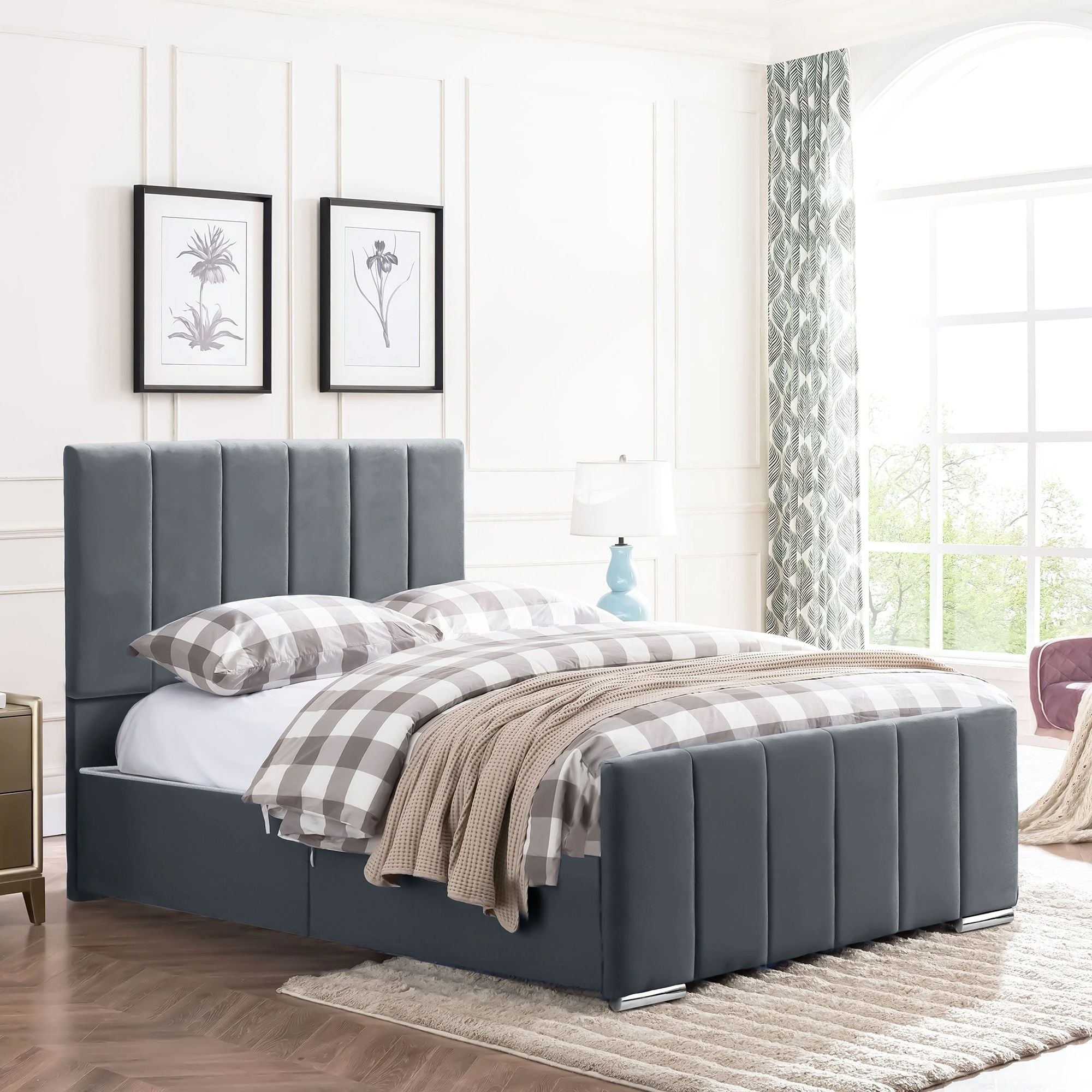 Brooke Bed By Homelee