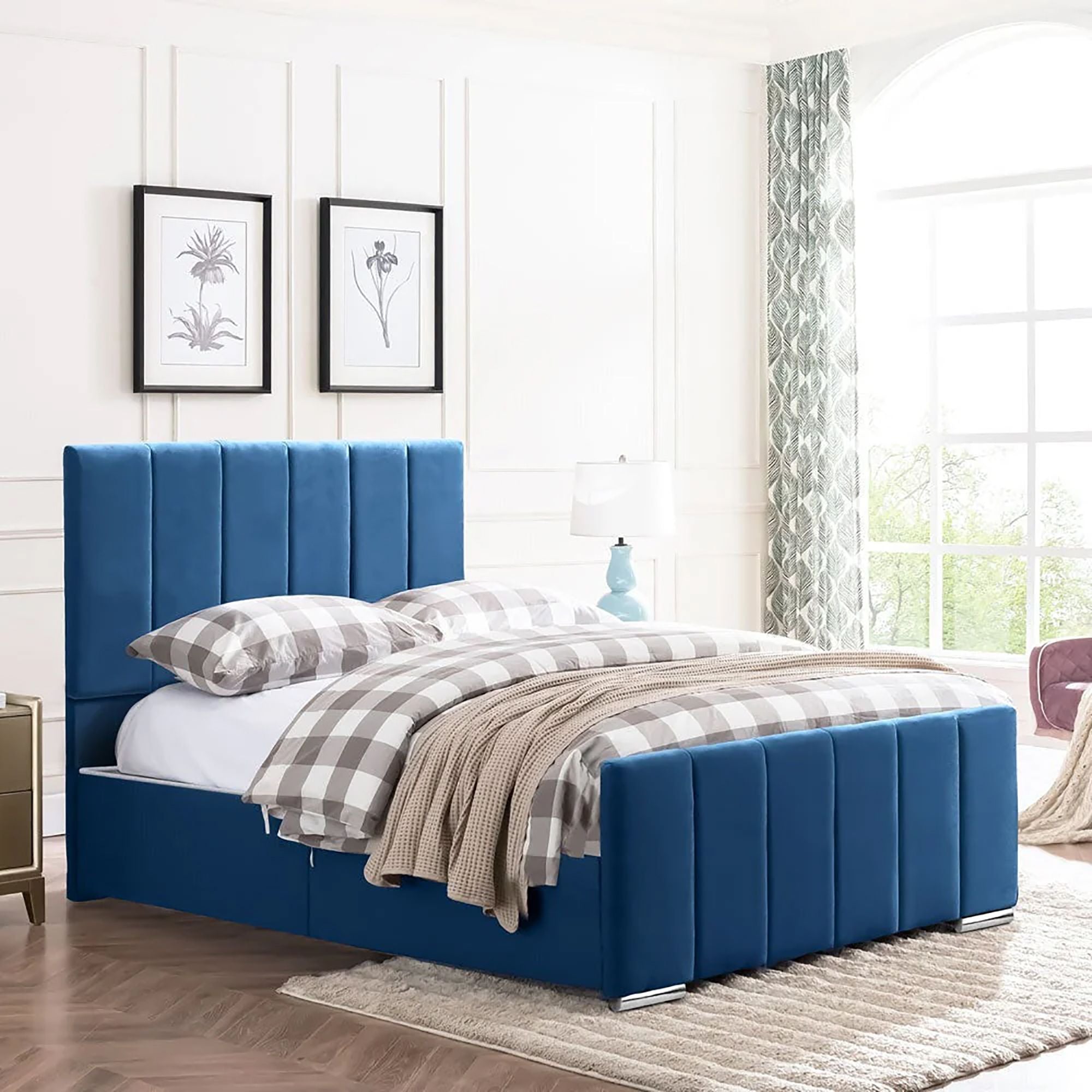 Brooke Bed By Homelee