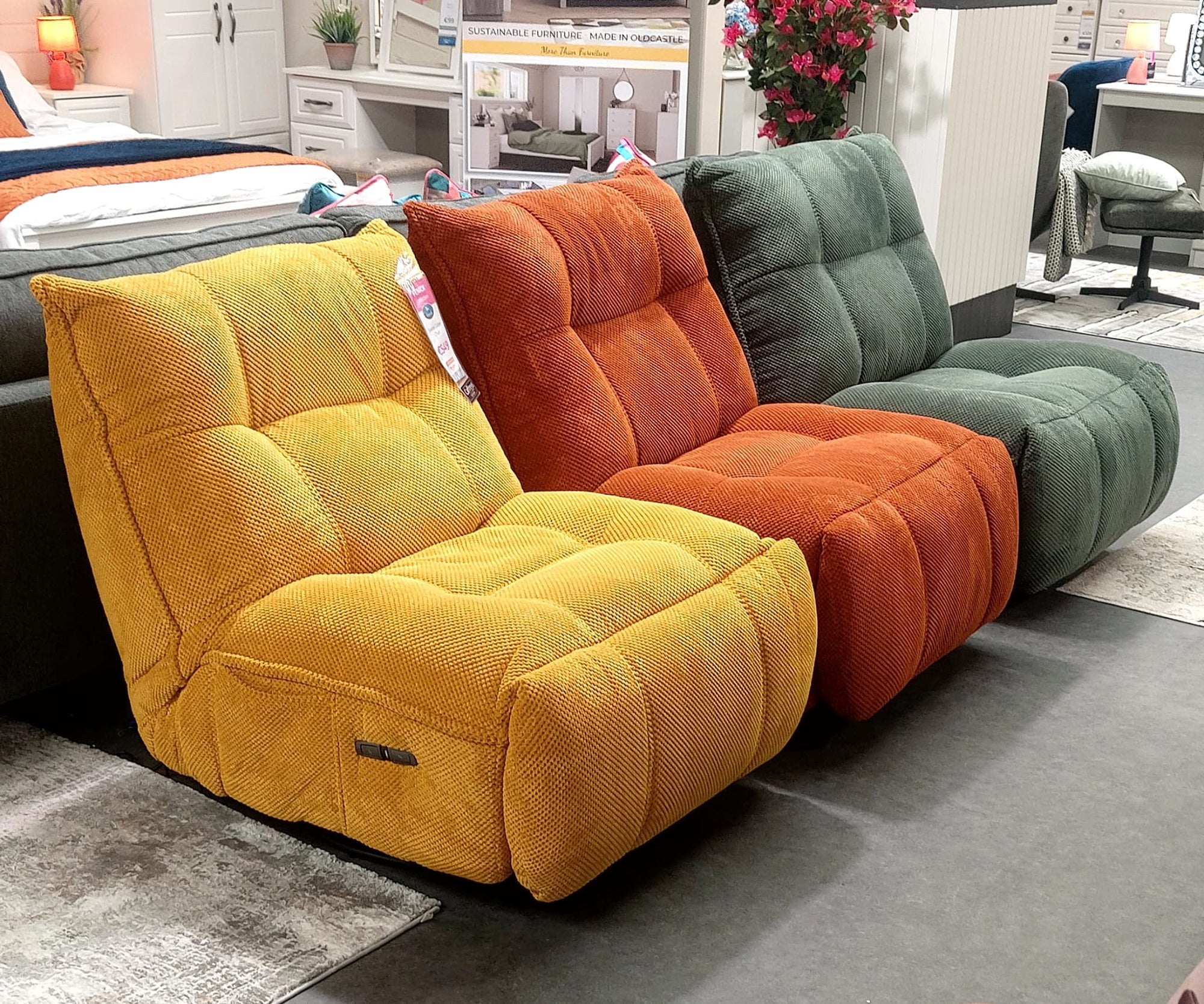 Fenick Electric Swivel Chair