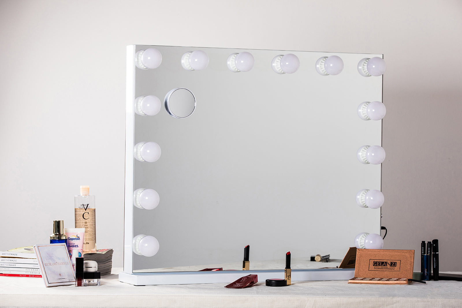 Hollywood 14/15 Bulb Mirror & Vanity Unit