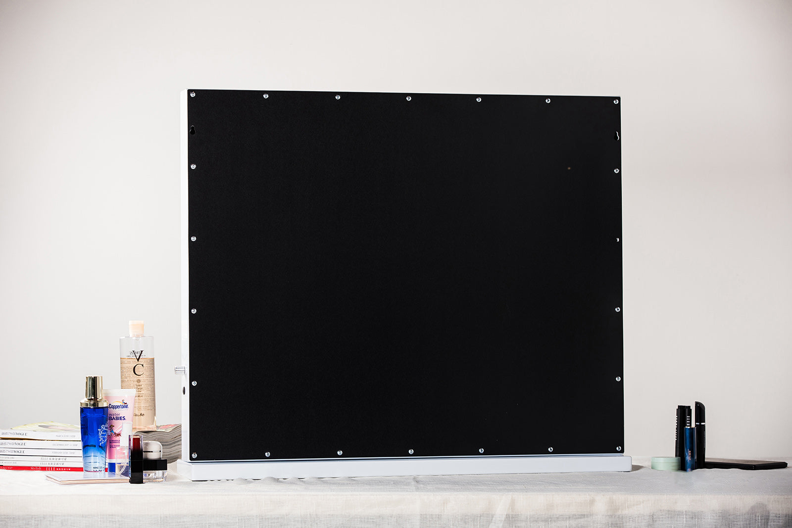 Hollywood 14/15 Bulb Mirror & Vanity Unit