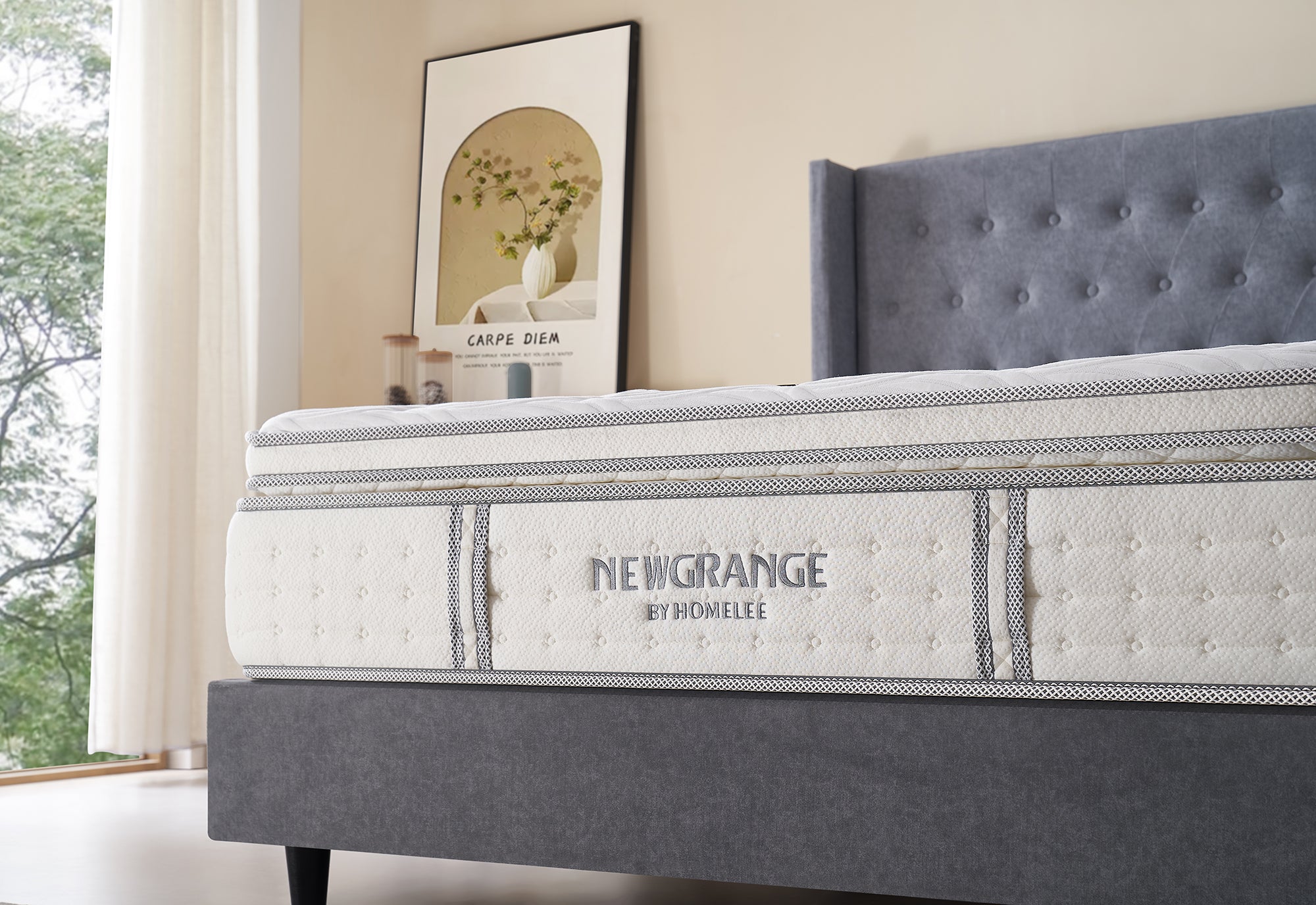 Newgrange Divan Bed by Homelee