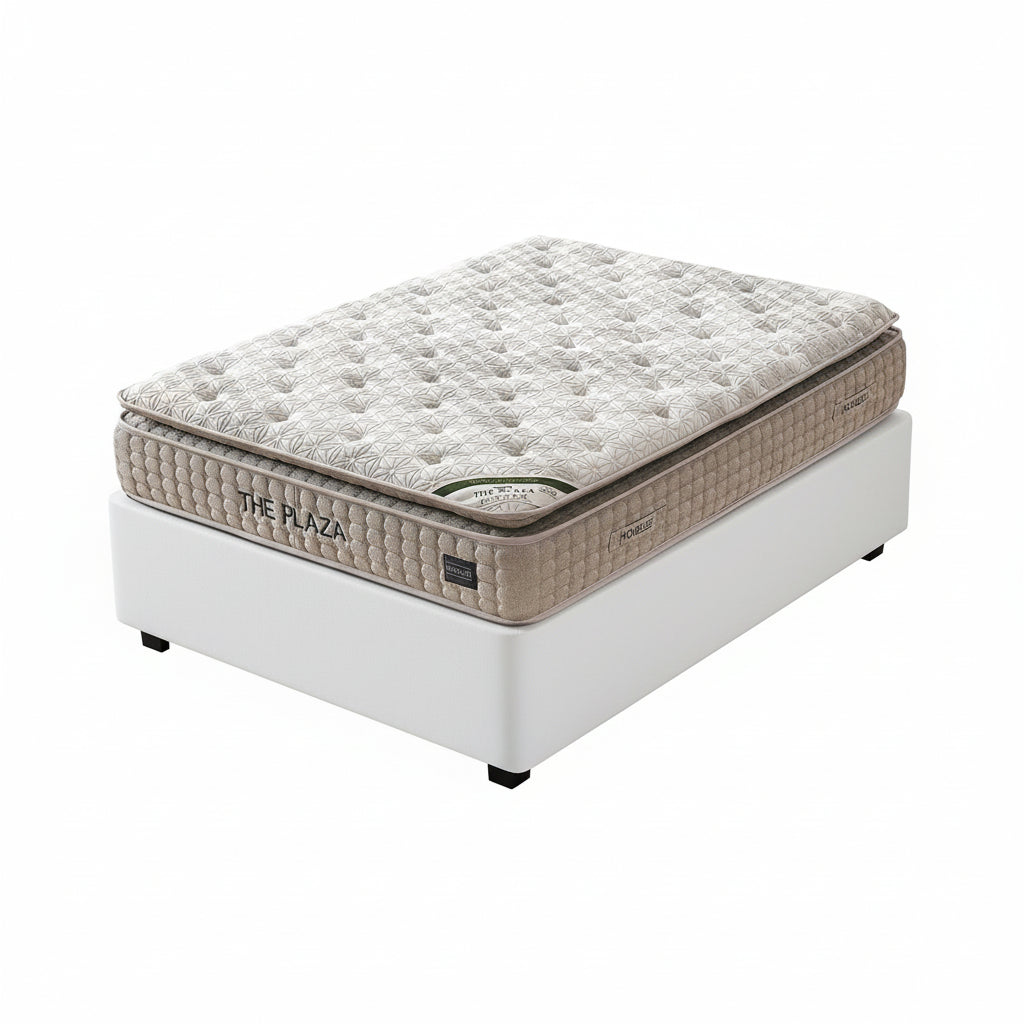 Plaza Divan Bed by Homelee
