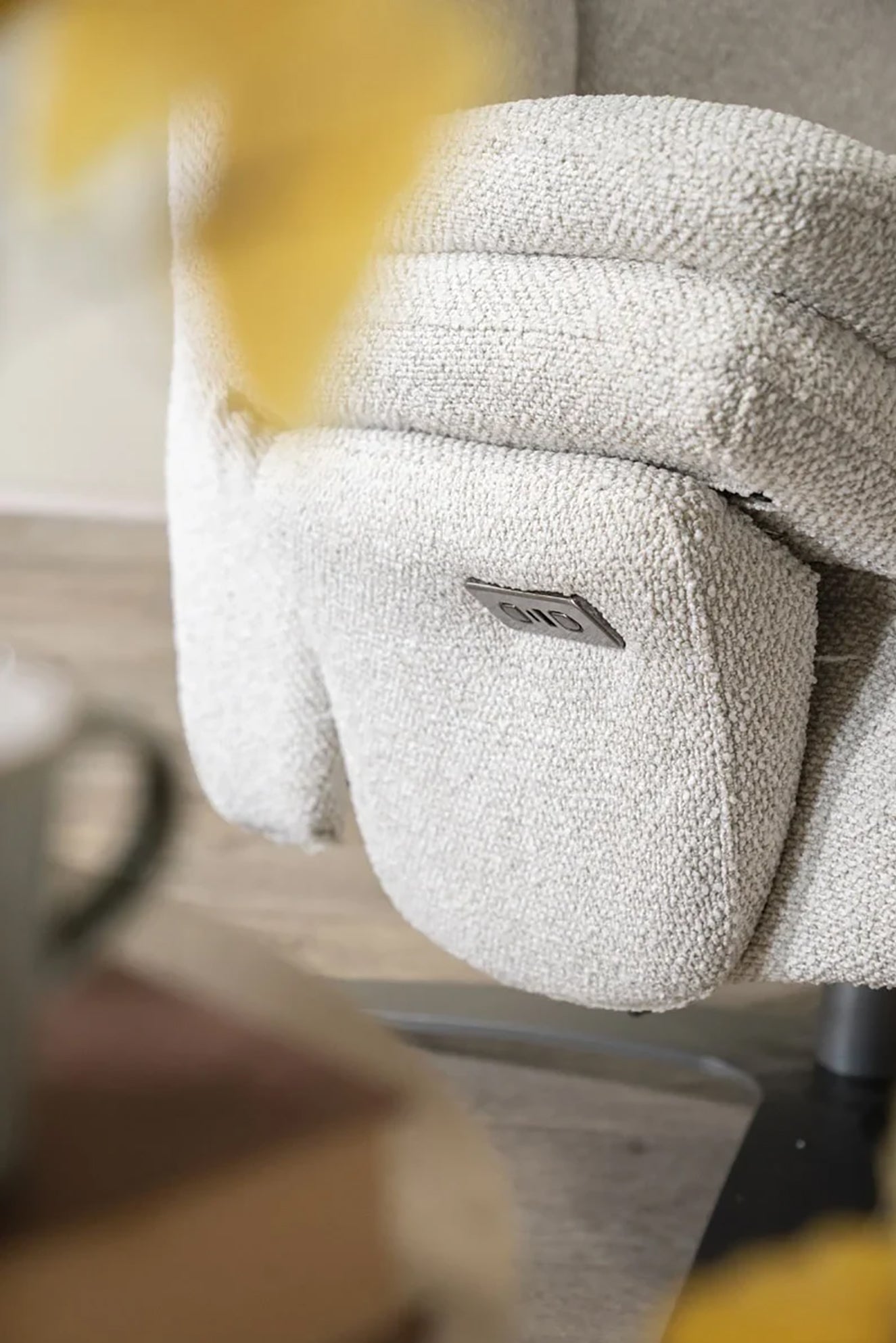 Wave Electric Recliner Armchair with Footstool
